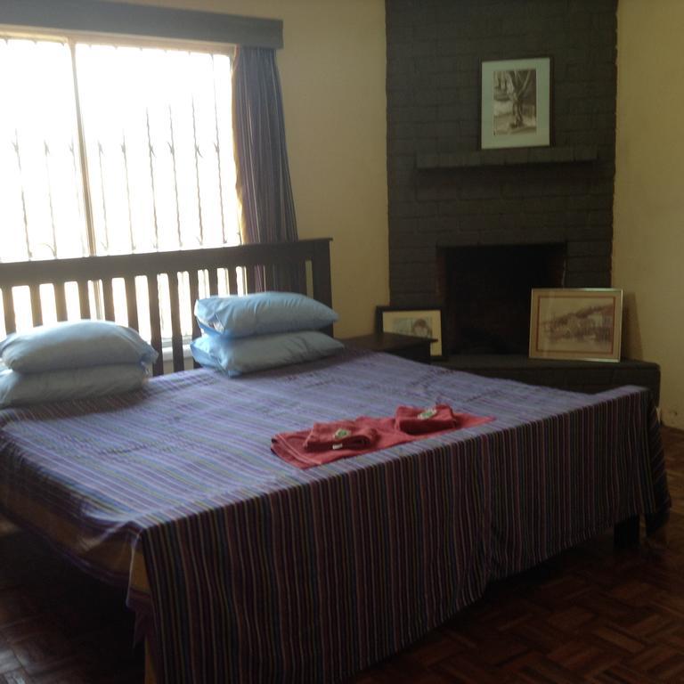 Teule Guest House Oloitokitok Екстер'єр фото